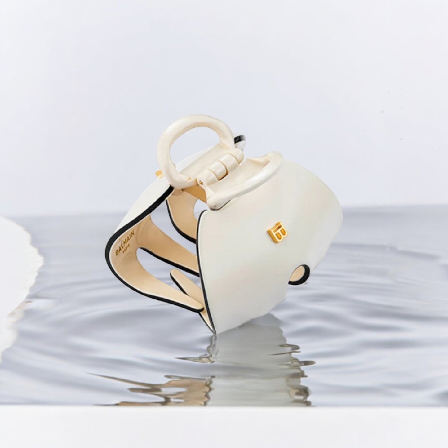 Balmain Cellulose Acetate Pince à Cheveux Imperiale  White